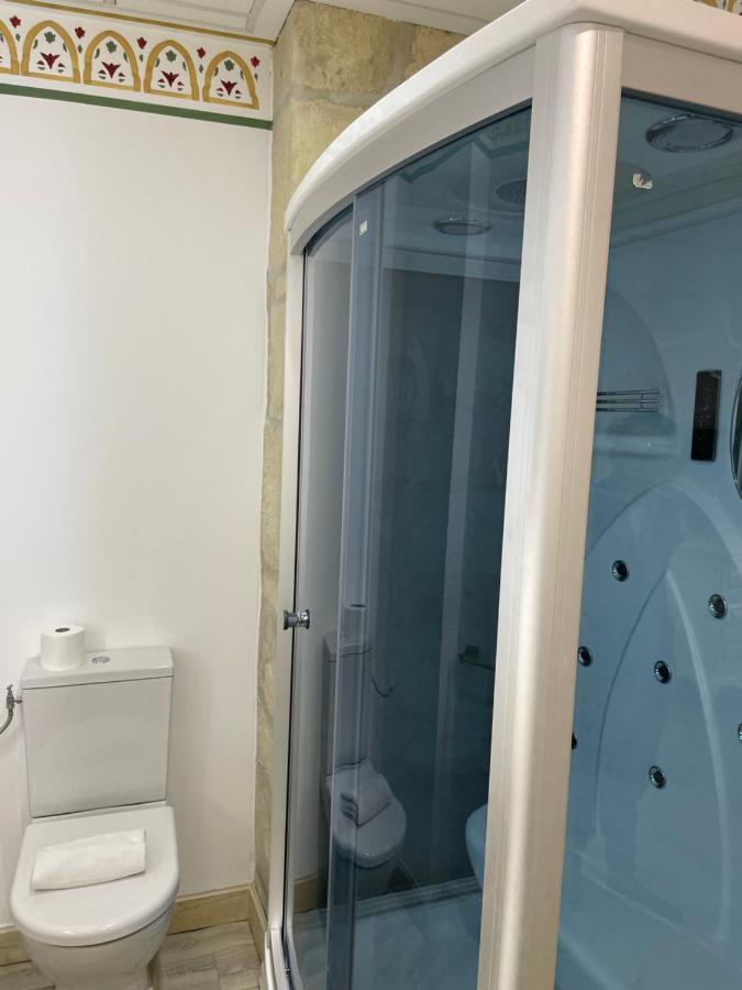 Chambre Orientale Cherazade Maison De L'Eglise Narbonne Ngoại thất bức ảnh